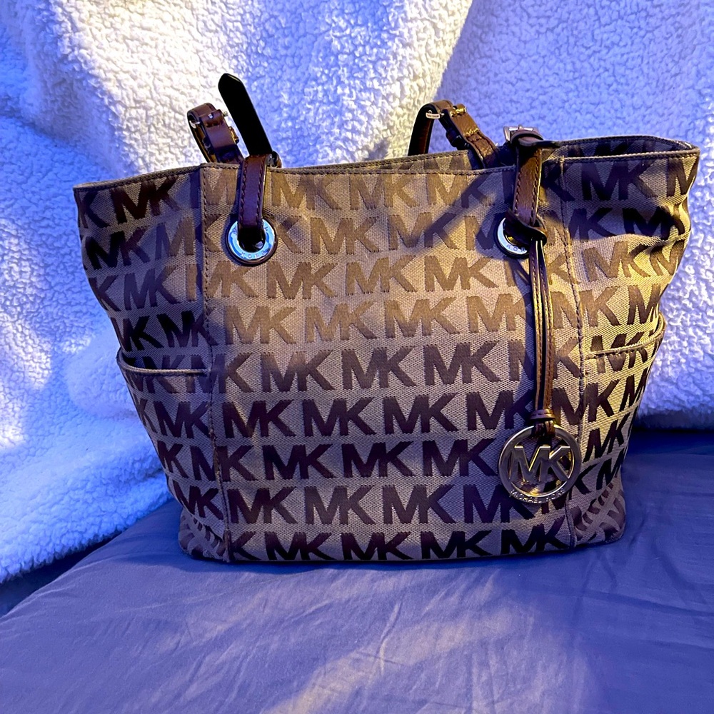 Michael Kors Monogram Brown Beige Gold Coated Canvas Tote: Dust Bag Included
